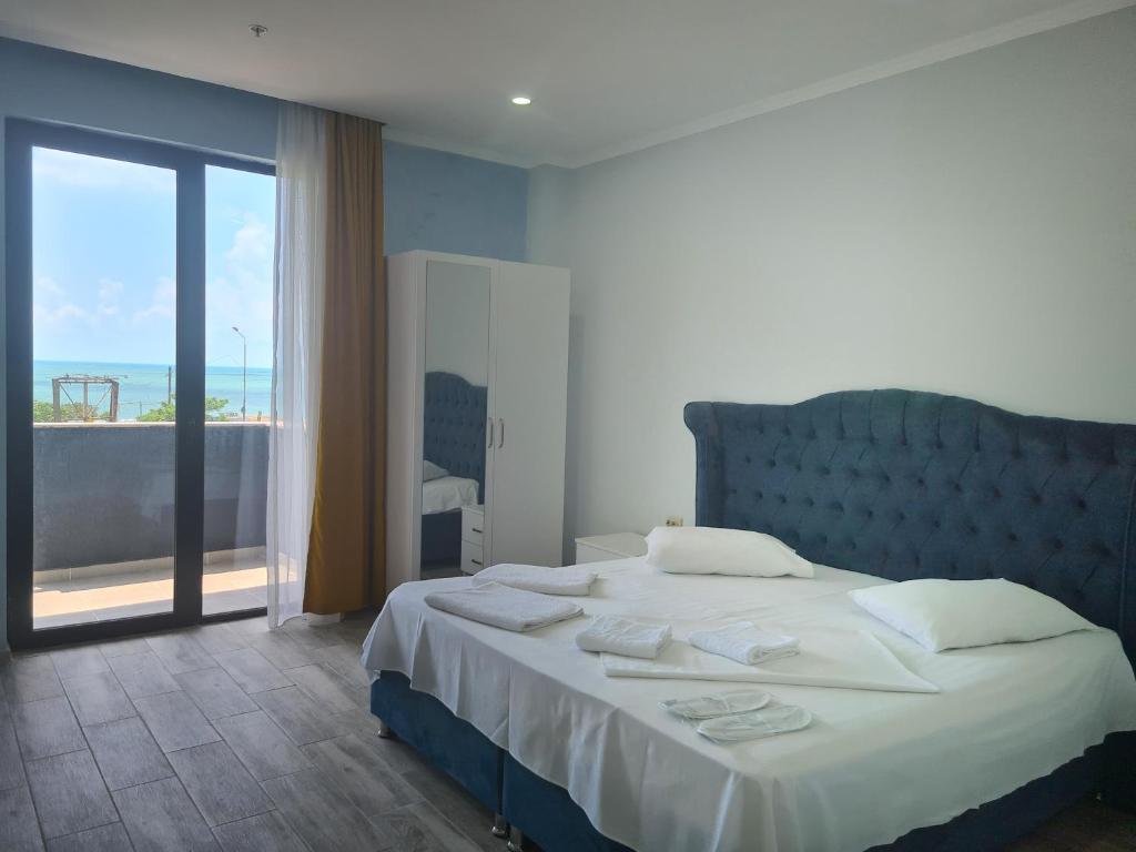 Best Point Hotel room 3